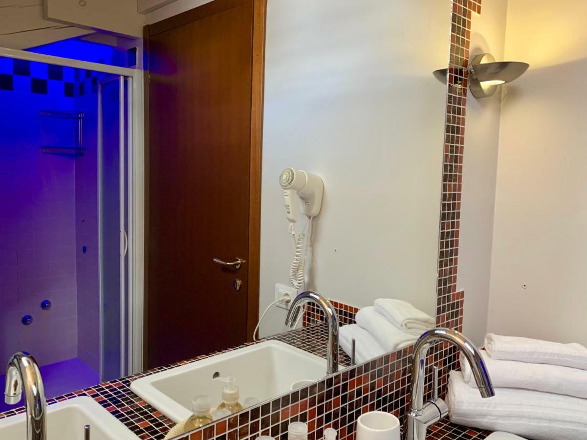 Porta Ronca - B&B, Suites & Apts Rho Dış mekan fotoğraf